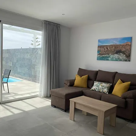 Aguja Con Piscina Y Barbacoa Disfrutar Villa *