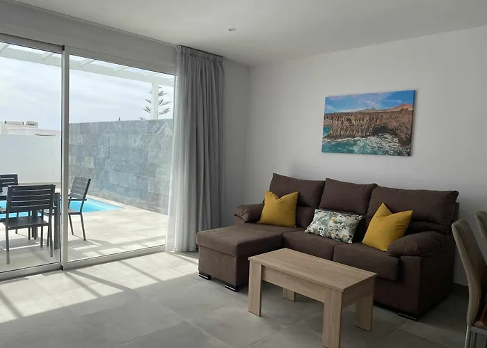 Aguja, Con Piscina Y Barbacoa Disfrutar Villa *