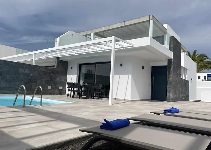Aguja, Con Piscina Y Barbacoa Disfrutar Villa
