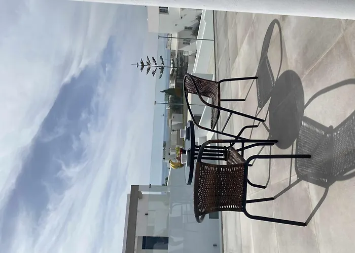 Aguja, Con Piscina Y Barbacoa Disfrutar *